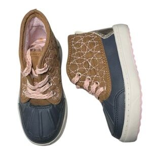 OshKosh B'gosh Girls Tarin Boot Quilted Brown Navy Sneakers Toddler Size 7